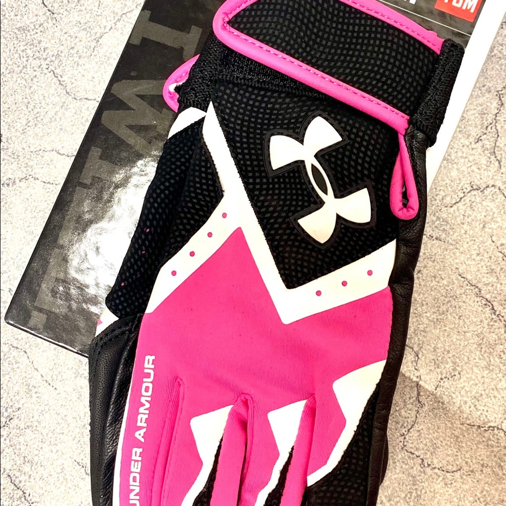 Under armor youth small pink batting gloves